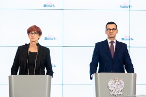 premier mateusz morawiecki i minister elżbieta rafalska